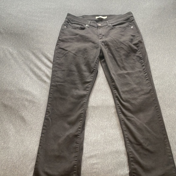 Levi’s Classic Straight Jeans - Picture 4 of 6